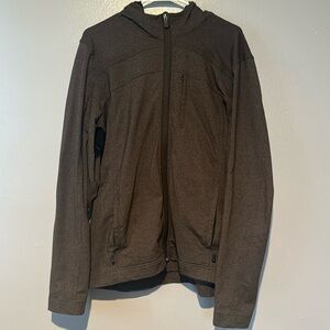 LULULEMON — MENS Sz L